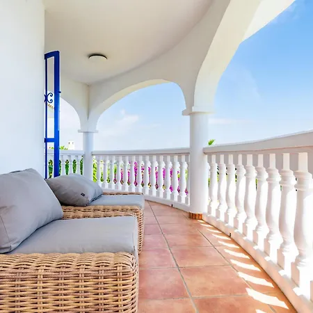 Del Mar Villa